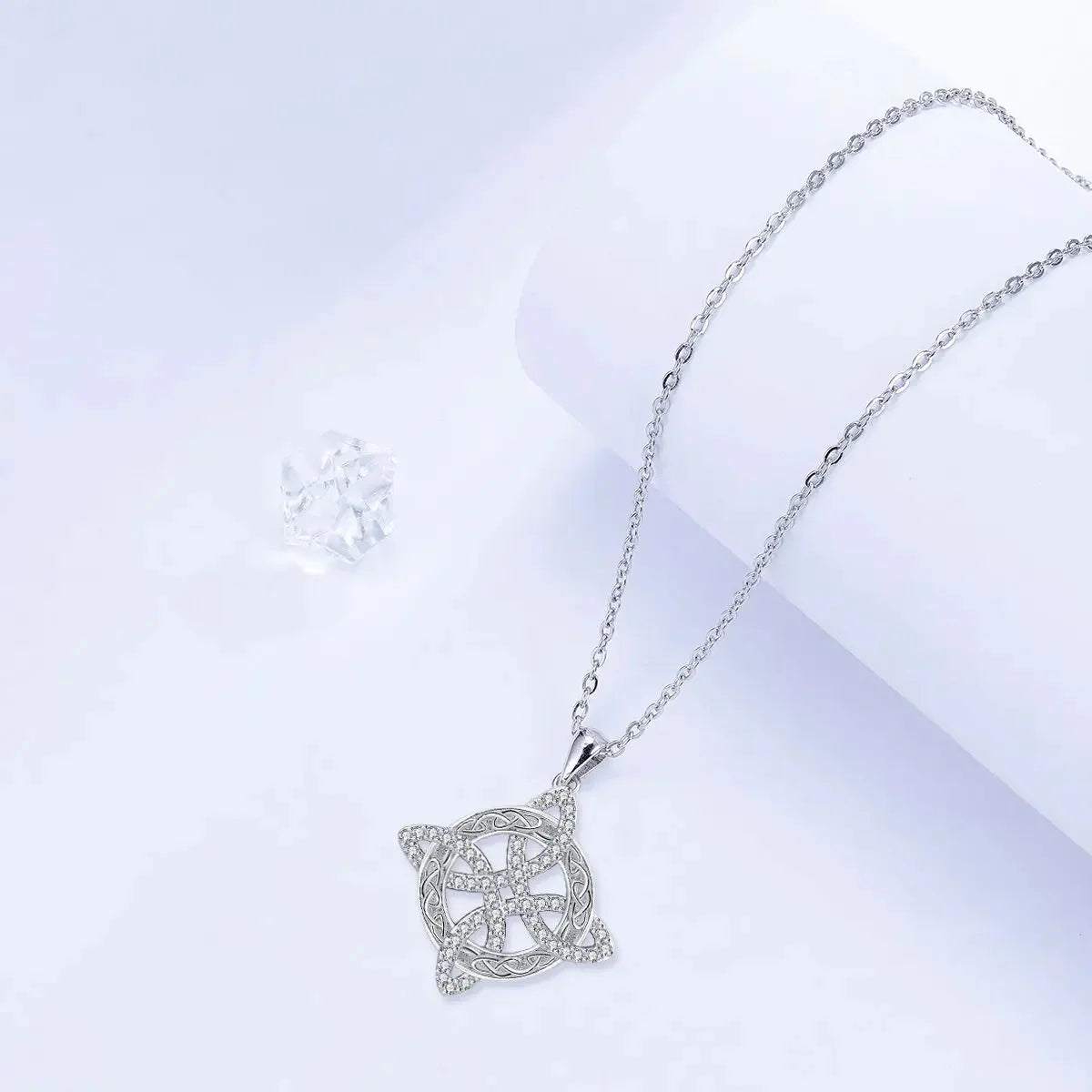 Witch Knot Necklace