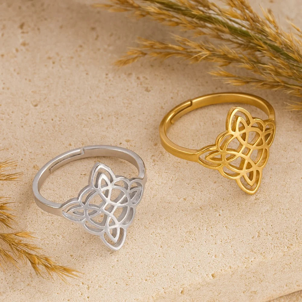 Witch Knot Ring
